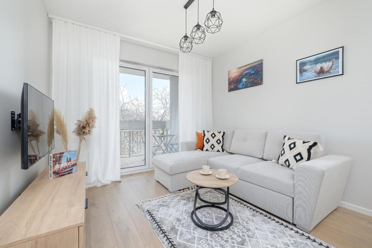 Bright Apartment Park Lotnikow Near Tauron Arena Krakow By Noclegi Renters Dış mekan fotoğraf